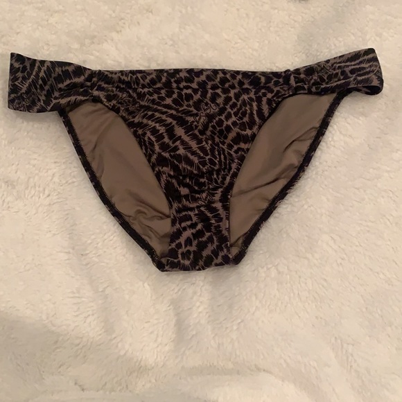 **FINAL PRICE** Victoria’s Secret Bombshell bikini set - Picture 12 of 16